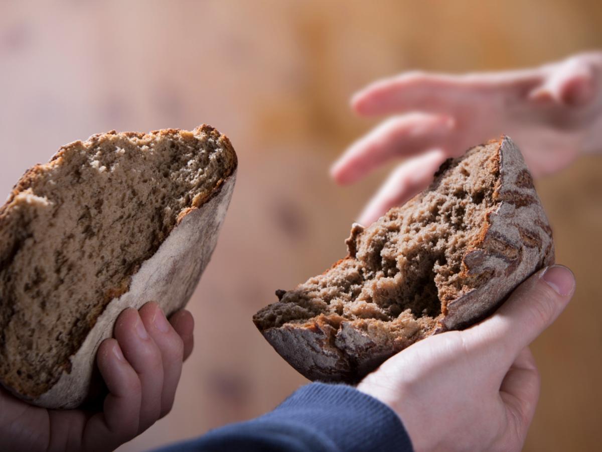 Gebrochenes Brot