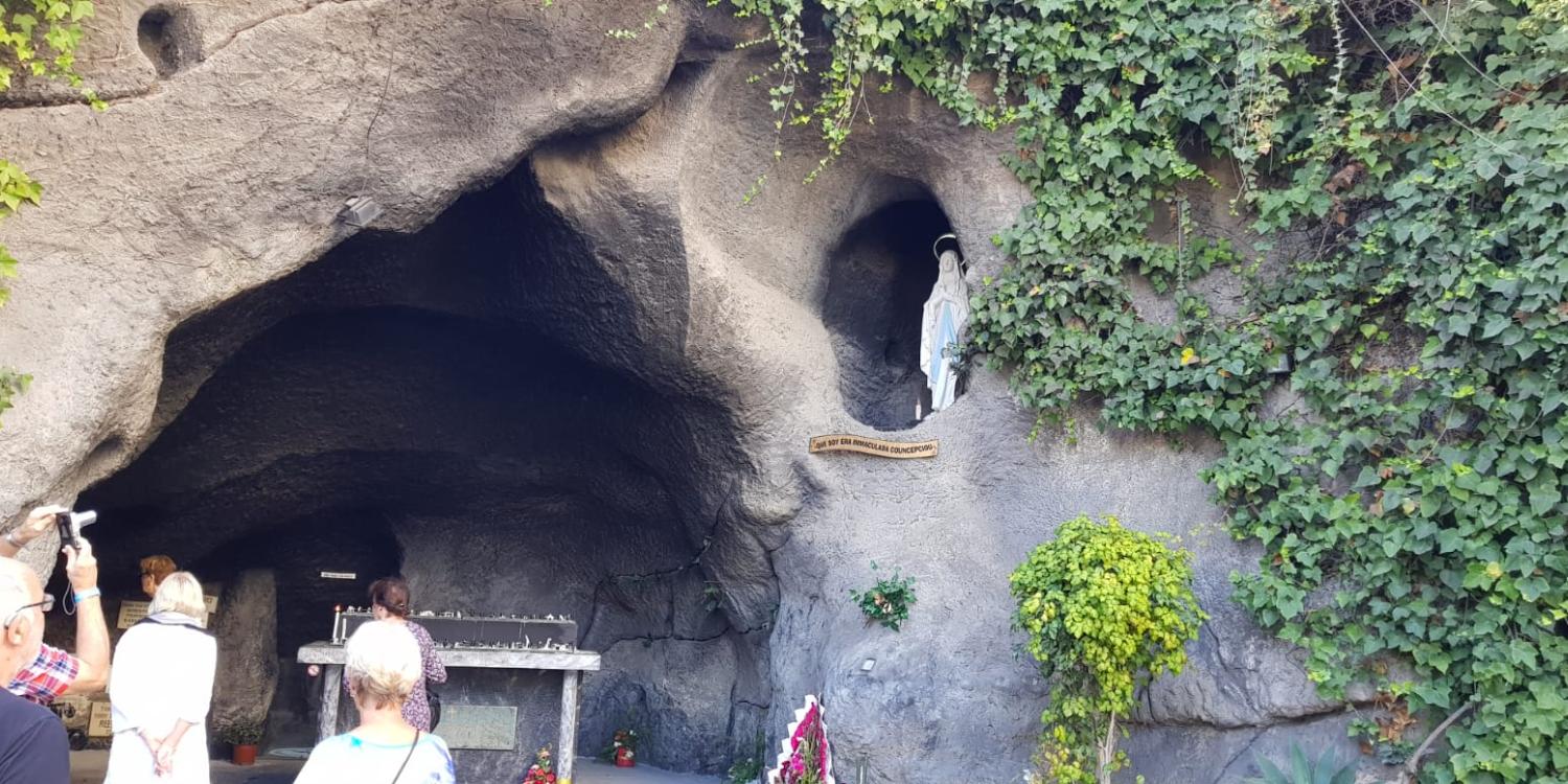 Lourdesgrotte (c) Alfons Holländer Lourdesgrotte