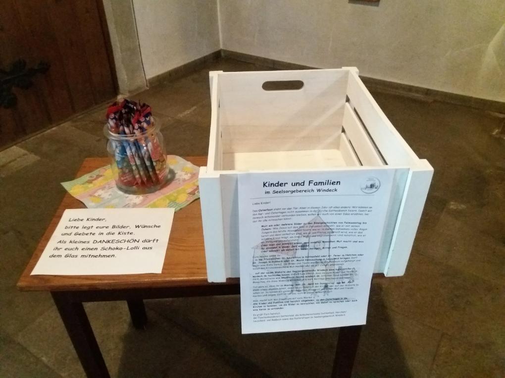 Liebe Kinder, die Kiste für eure Bilder, Wünsche und Gebete steht in der Kirche St. Laurentius (Dattenfeld) bereit und kann gefüllt werden.