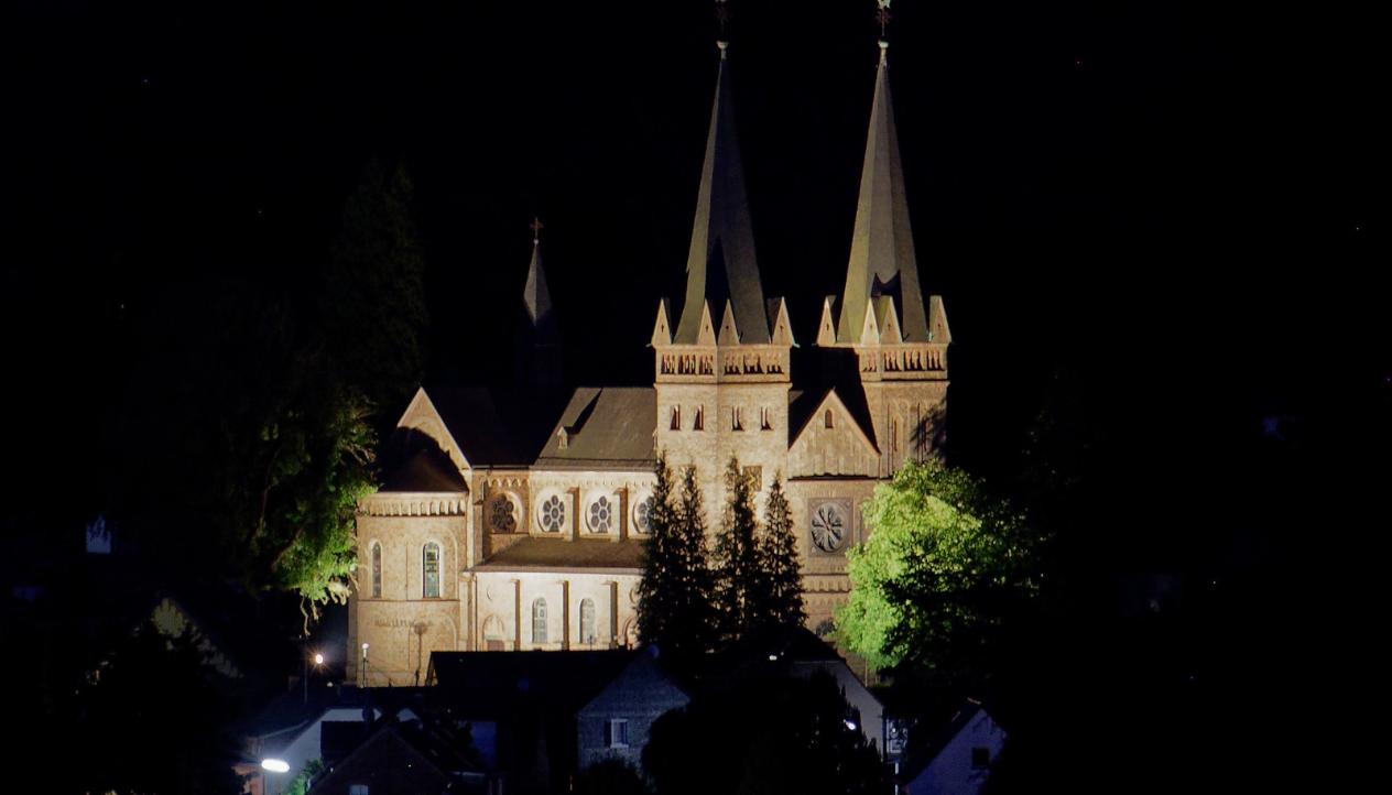 St. Laurentius Dattenfeld_Nachtaufnahme2_Copyright Michael Patt