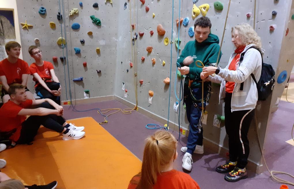 05 Alle müssen den Sicherungsknoten lernen