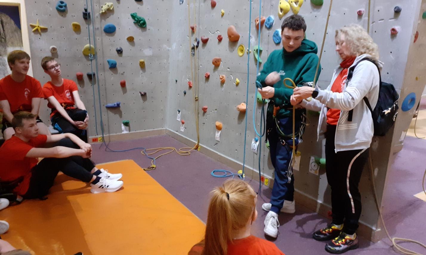 05 Alle müssen den Sicherungsknoten lernen