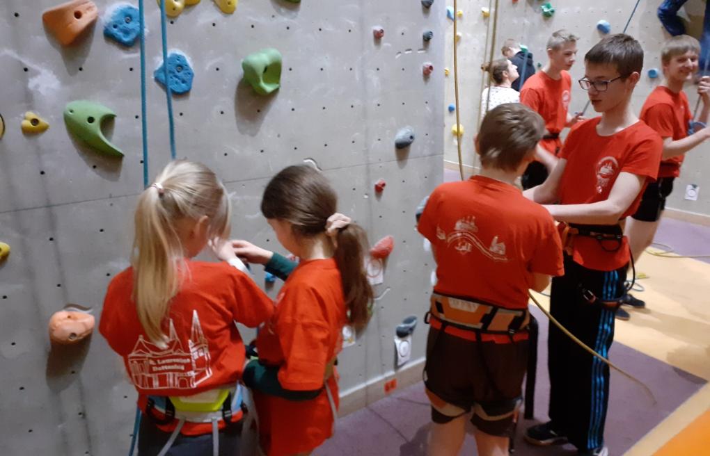 09 Bilden von Kletterteams