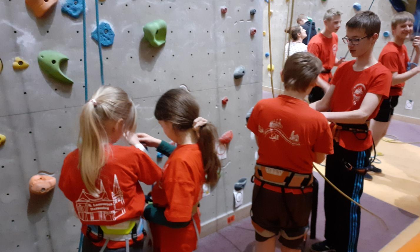 09 Bilden von Kletterteams