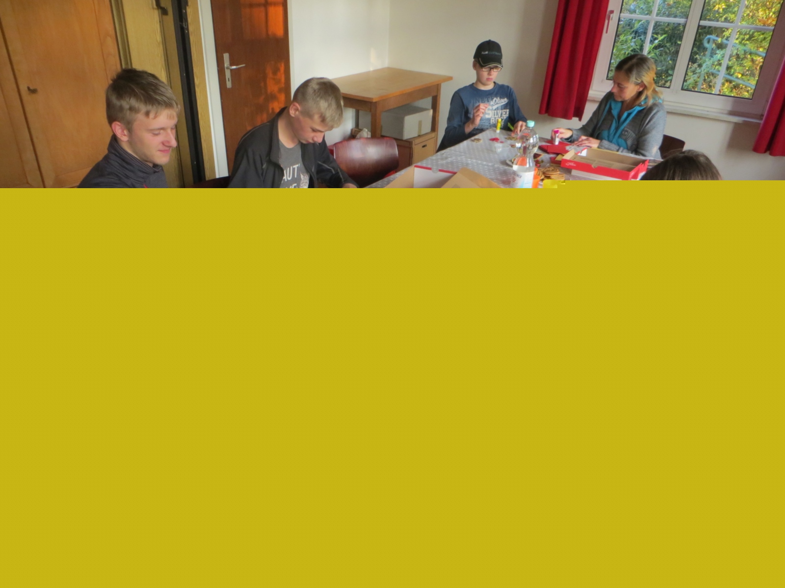 2021-10-28 Weihnachtskarten basteln 1